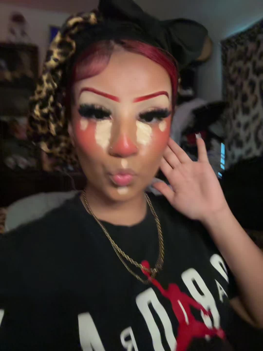 @disturbindeezhoesGLOBALLY🤣🌎