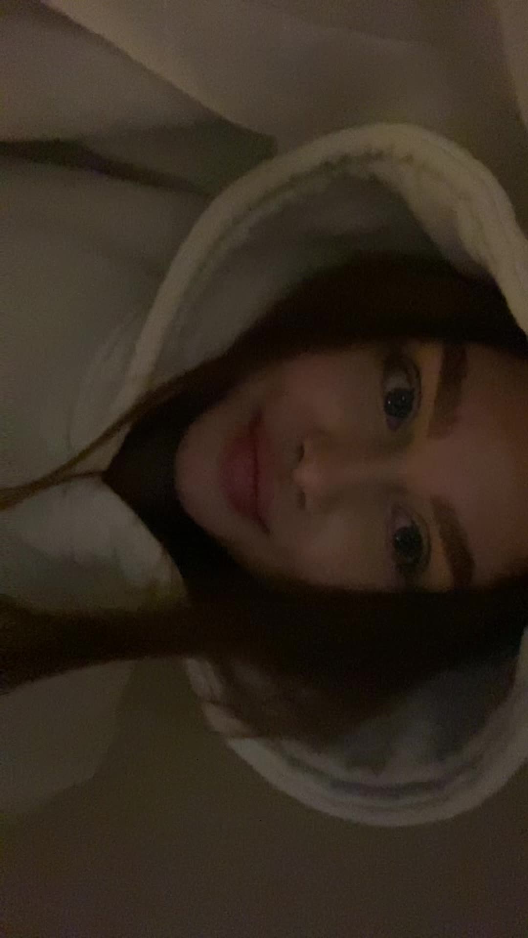 @лера я