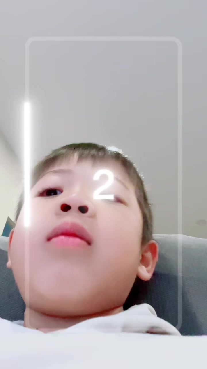 @Xee