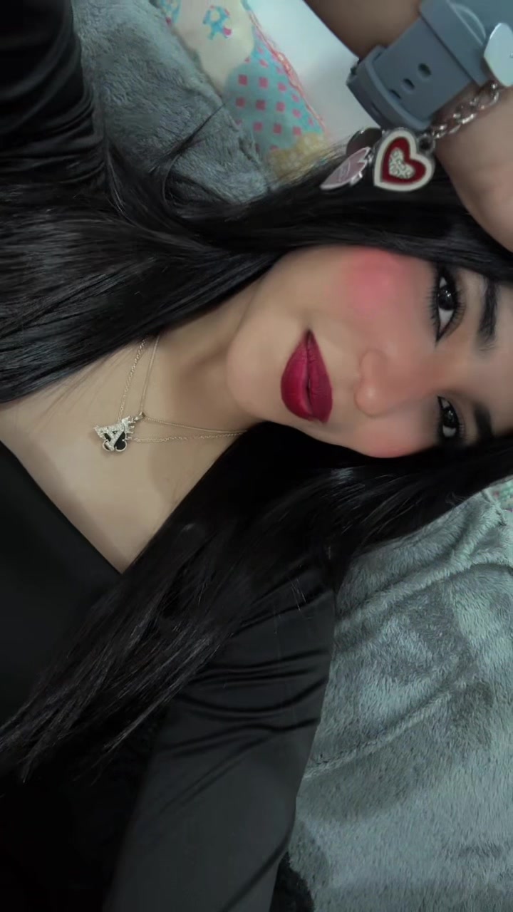 @Andreaa🦋
