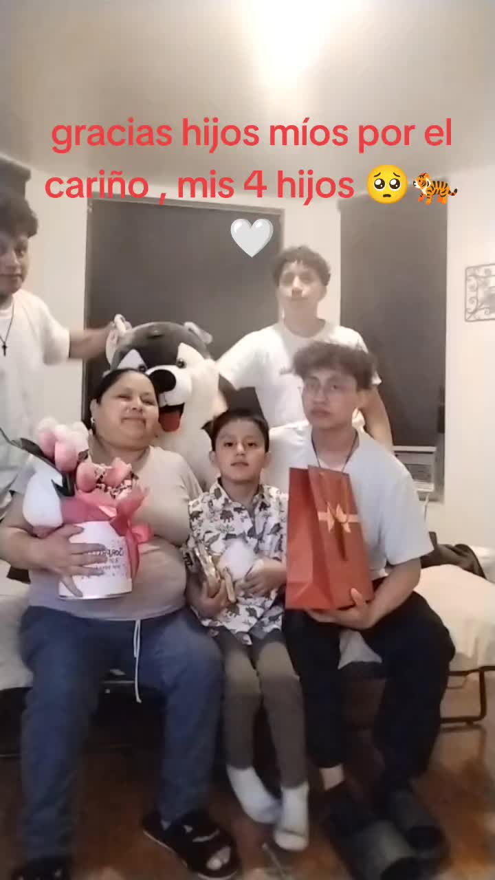 @Josefina Toaquiza