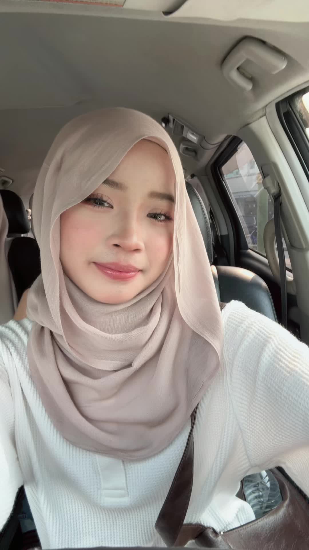 @Fyna