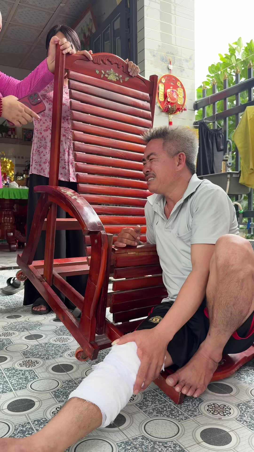 @Ngọc Tình
