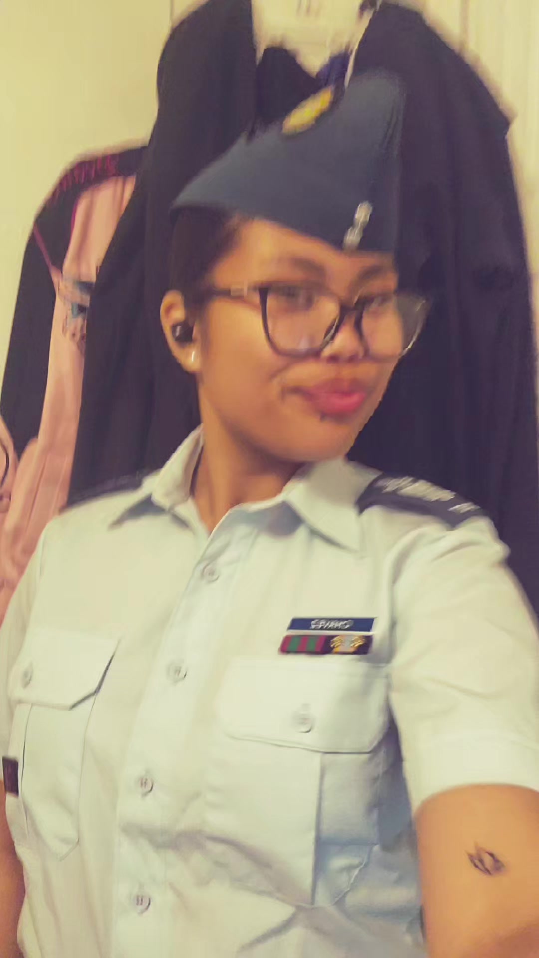 @🛩𝓒𝓱𝓪𝓿𝓮𝔃