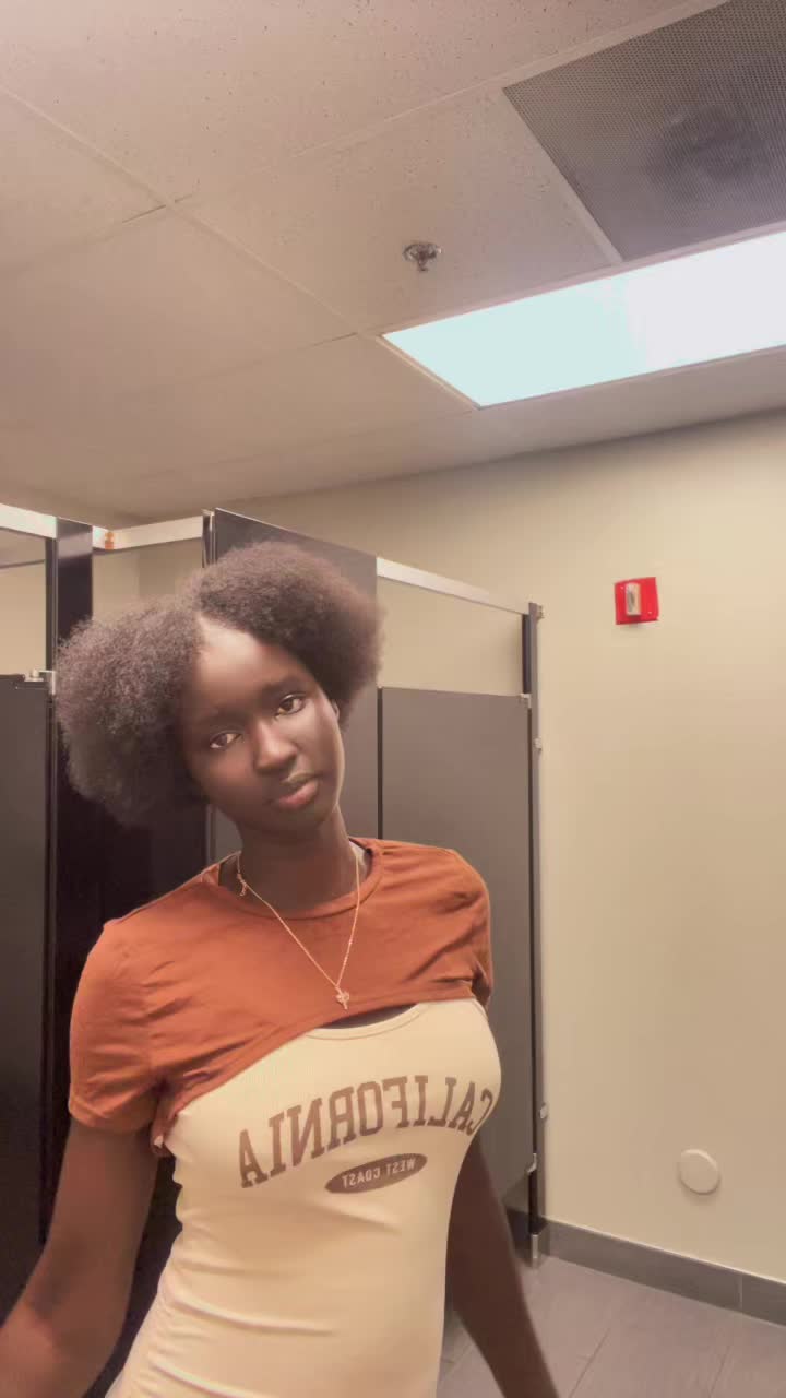 @Nyagoa211🇸🇸[Luna🇮🇳]
