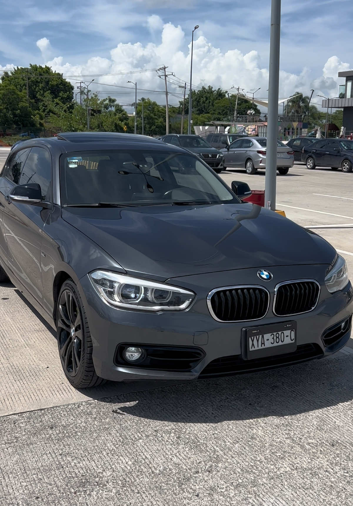 @12 Cars