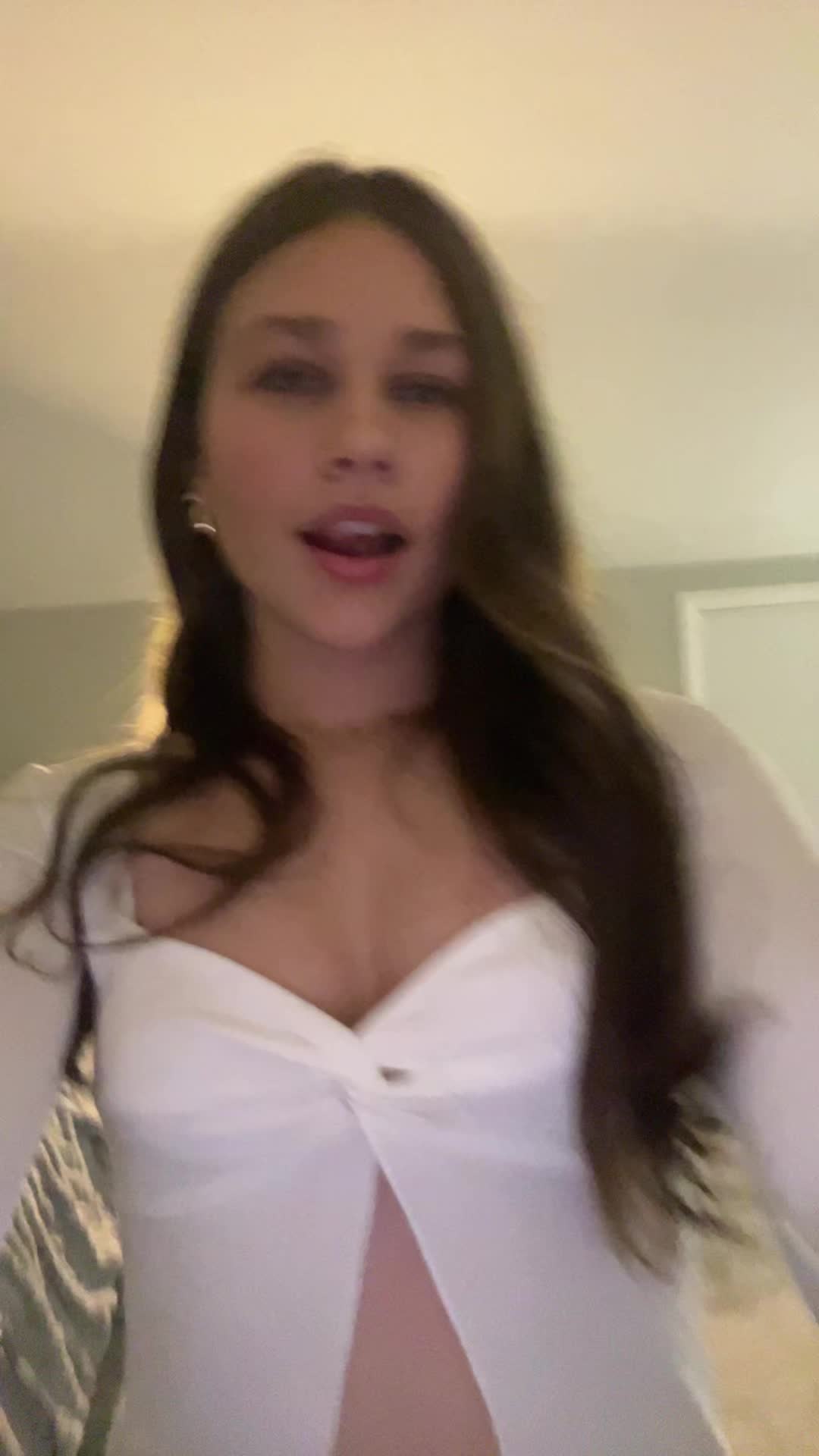 @claire