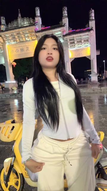 @KHIN LAY ~KHIN~ 🪼