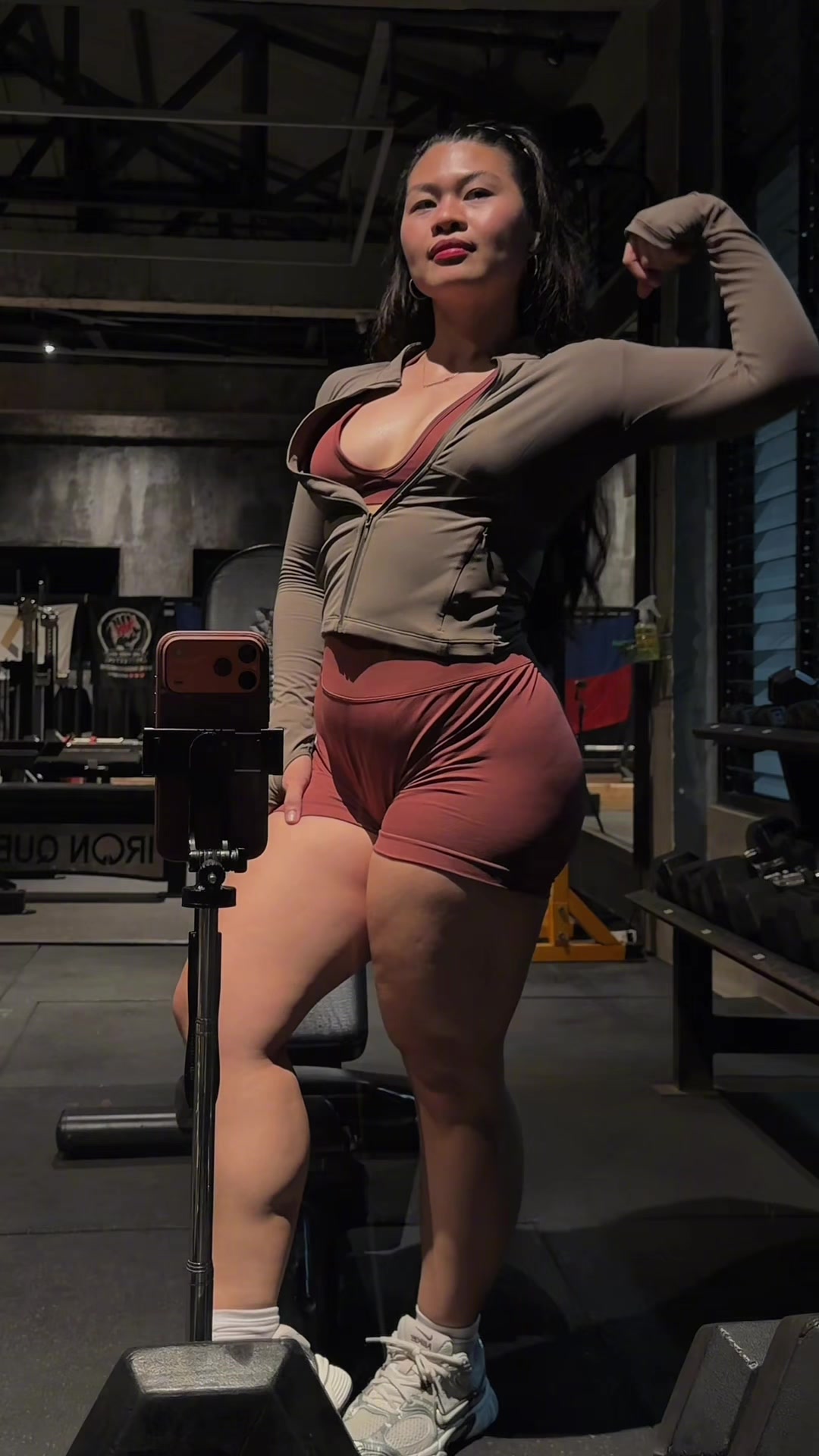 @𝘙