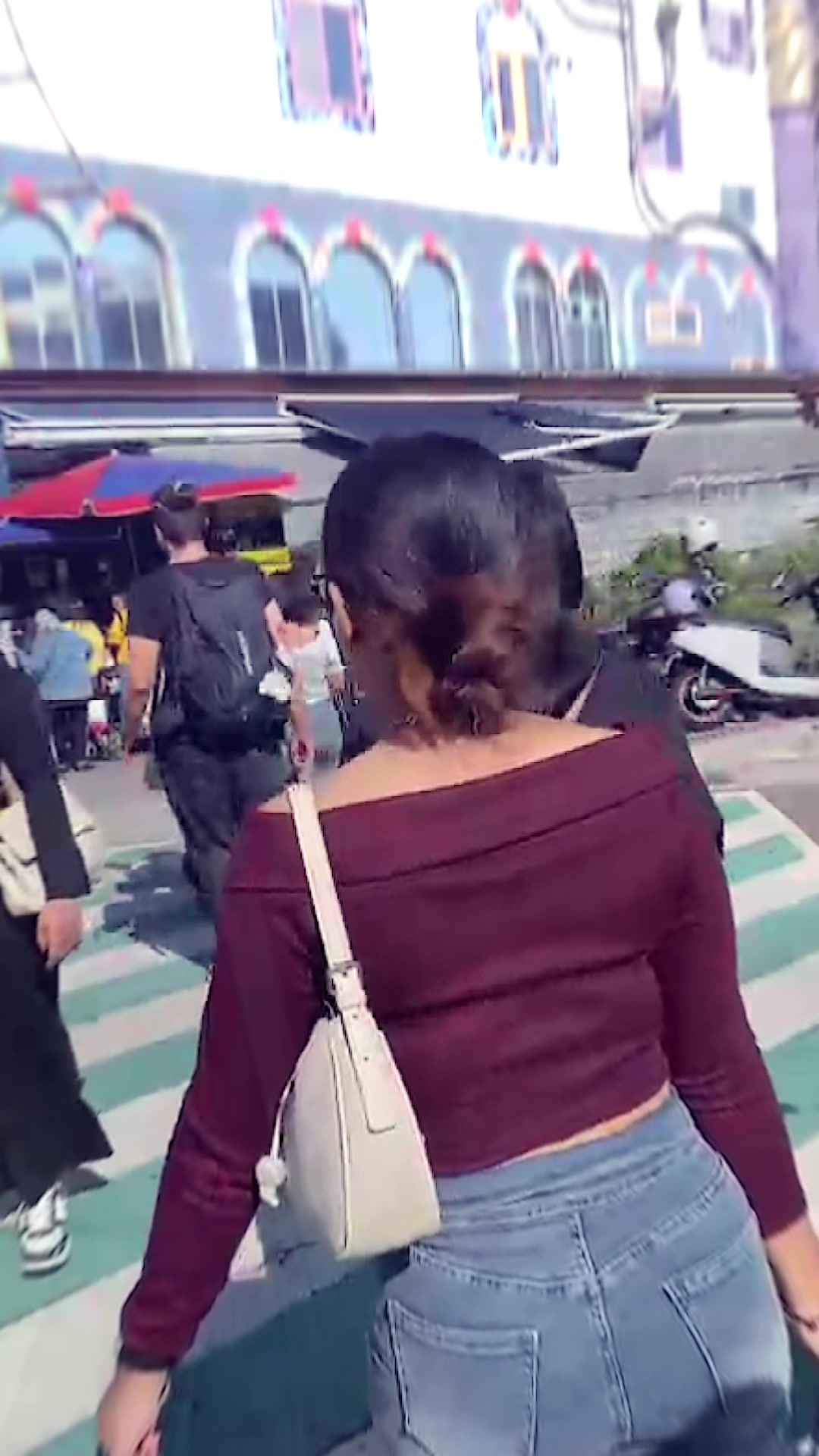 @Dear_18