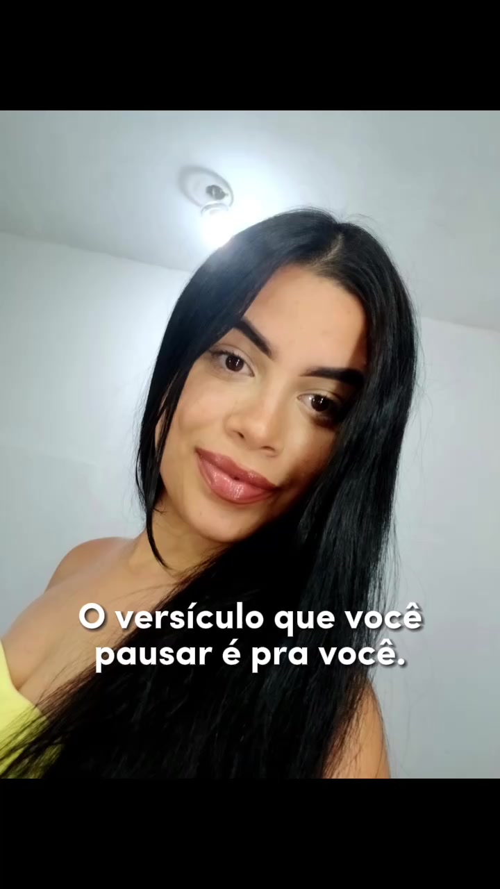 @L&iacute;via Dantas