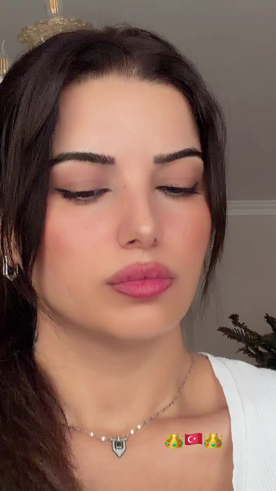 @👑 EMİNE 🇹🇷LALECİ👑 Official