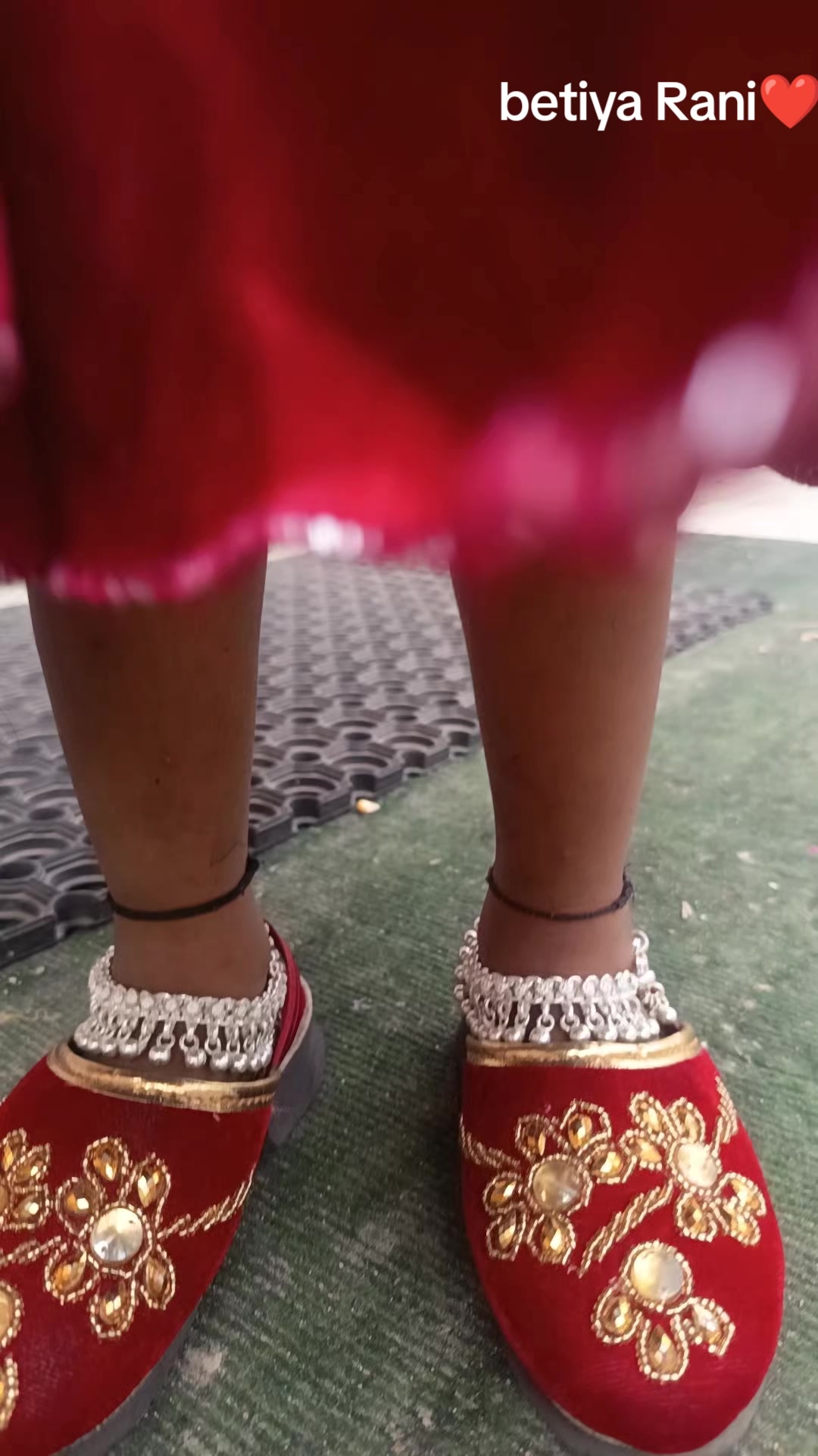 @Nidhi pandit 12