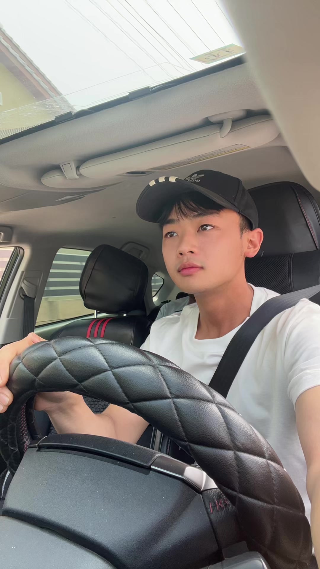 @Thực 🖤
