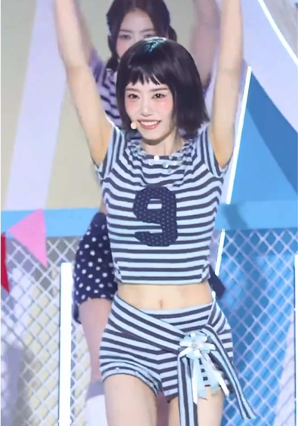 @I.O.I 10th