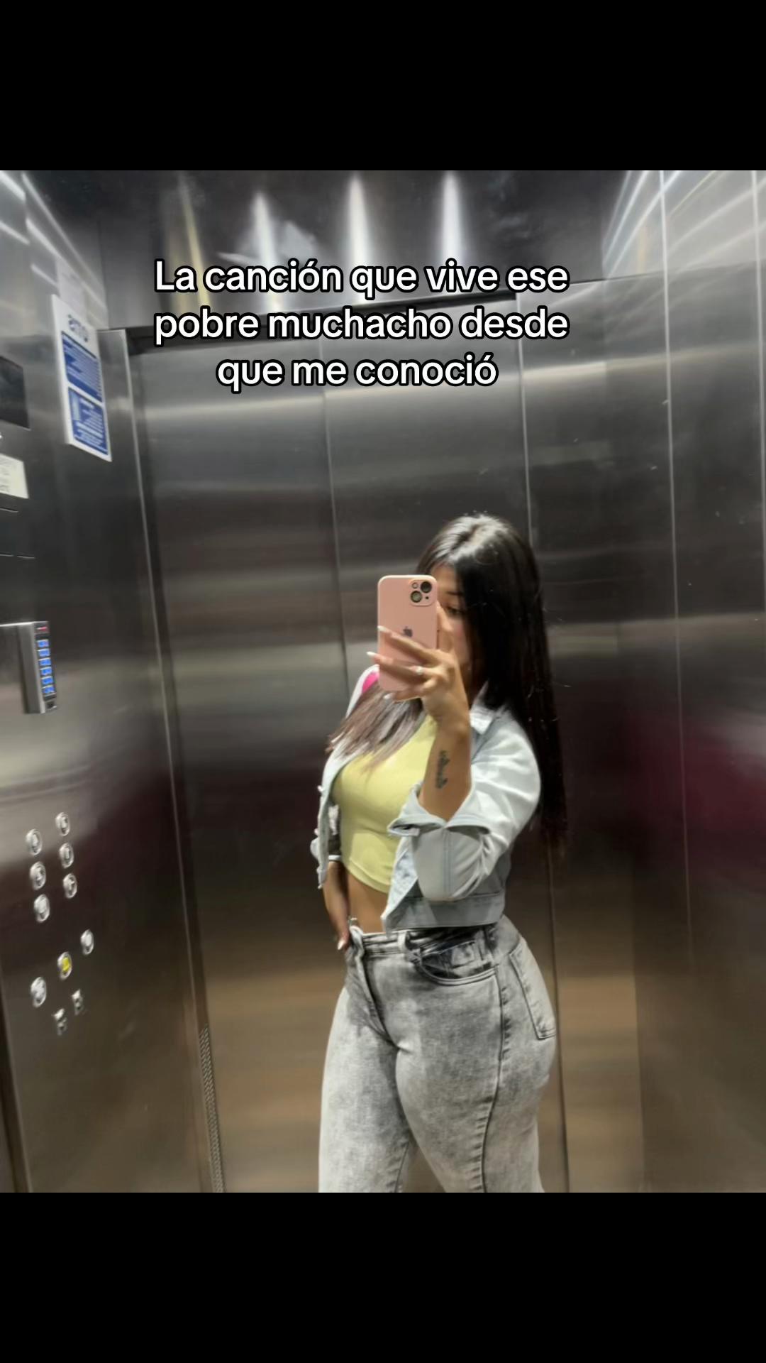 @Monsecita🦦
