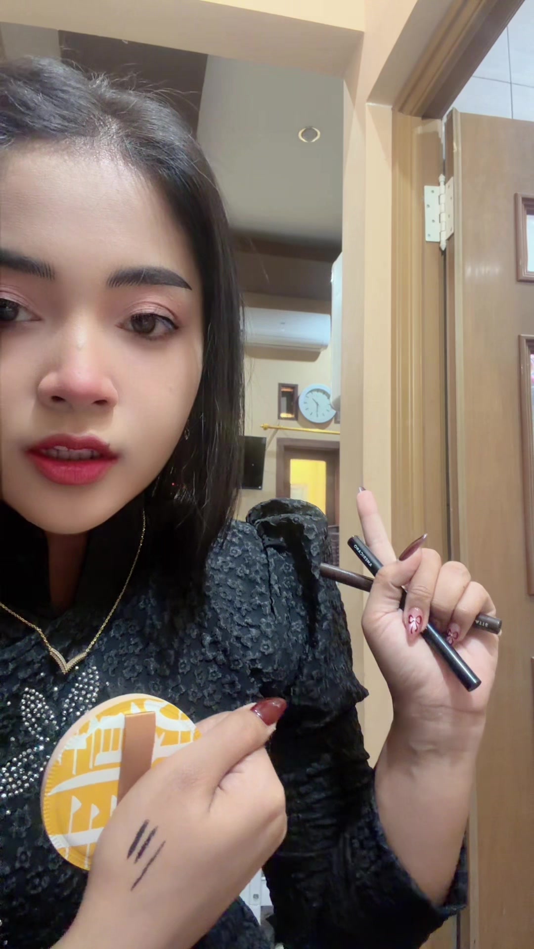 @Aya Chikamatzhu