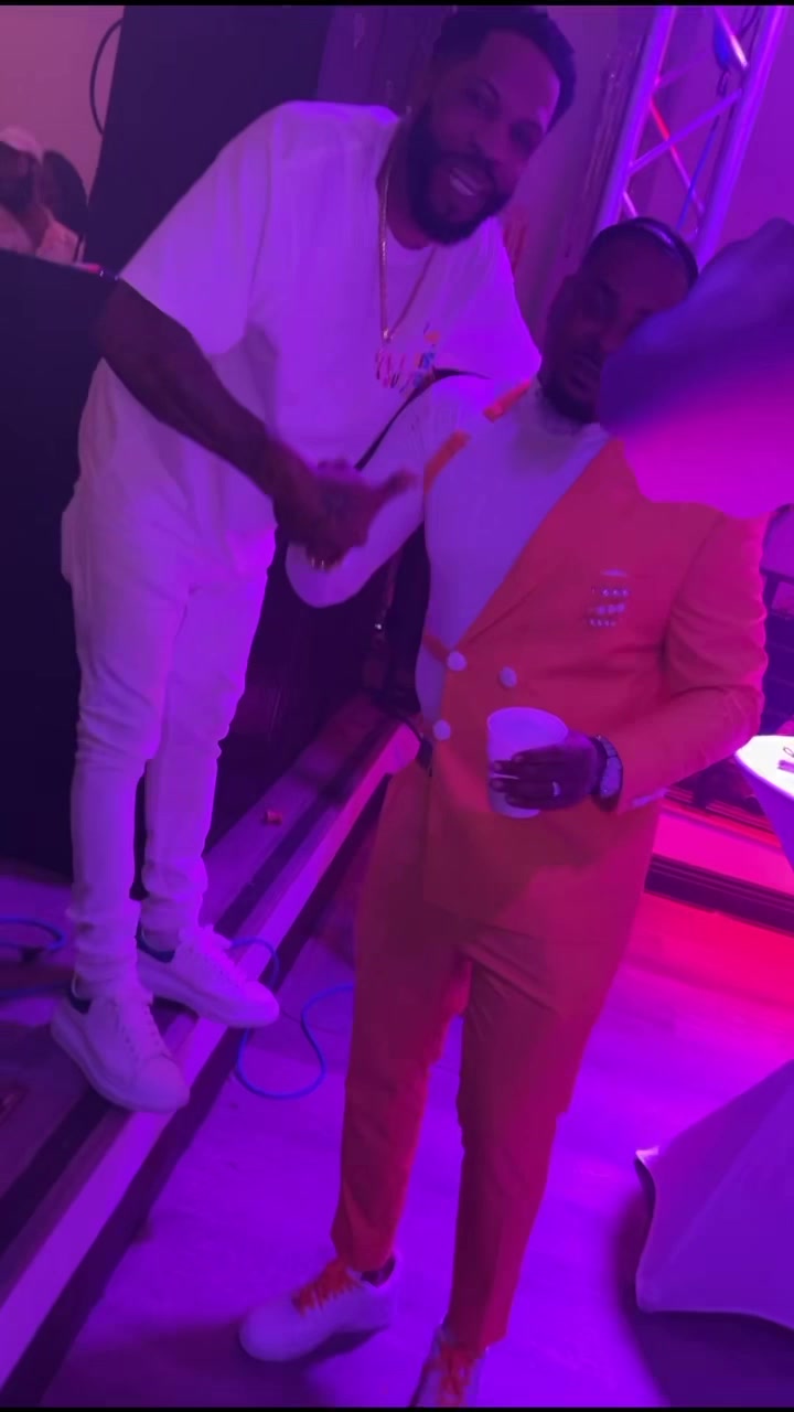 @Razor Starbwoy