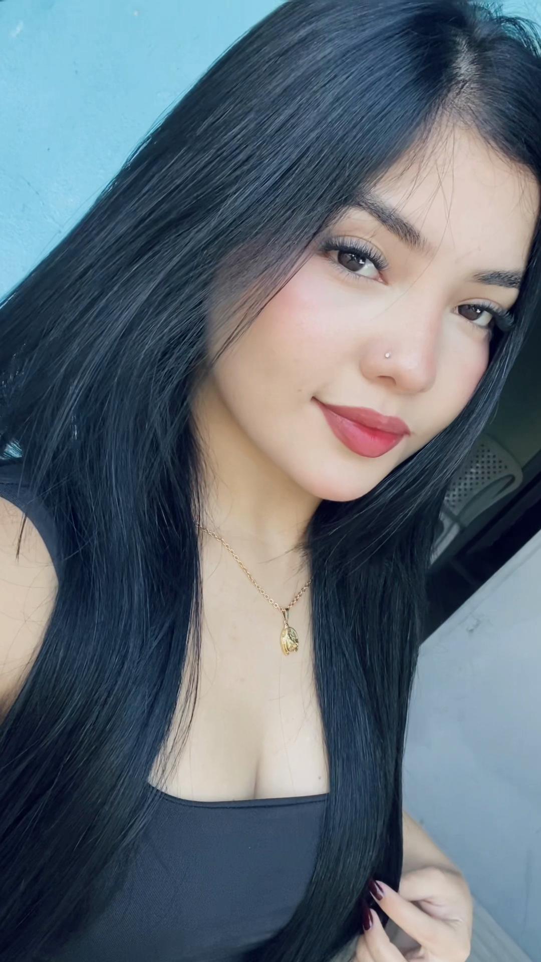 @𝑪𝒂𝒓𝒐𝒍𝒊𝒏𝒂💋