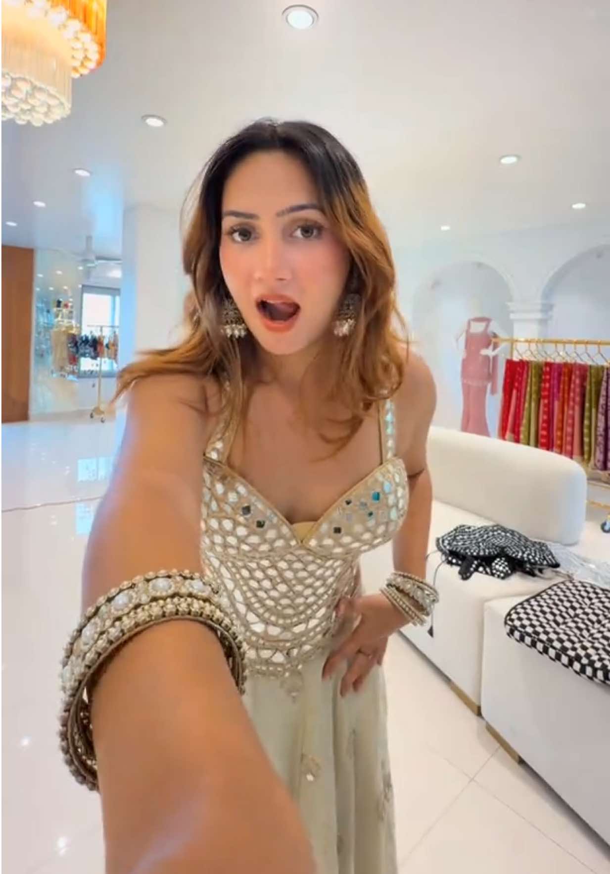 @ashwiniwears