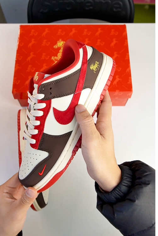 @Sneakerfactory