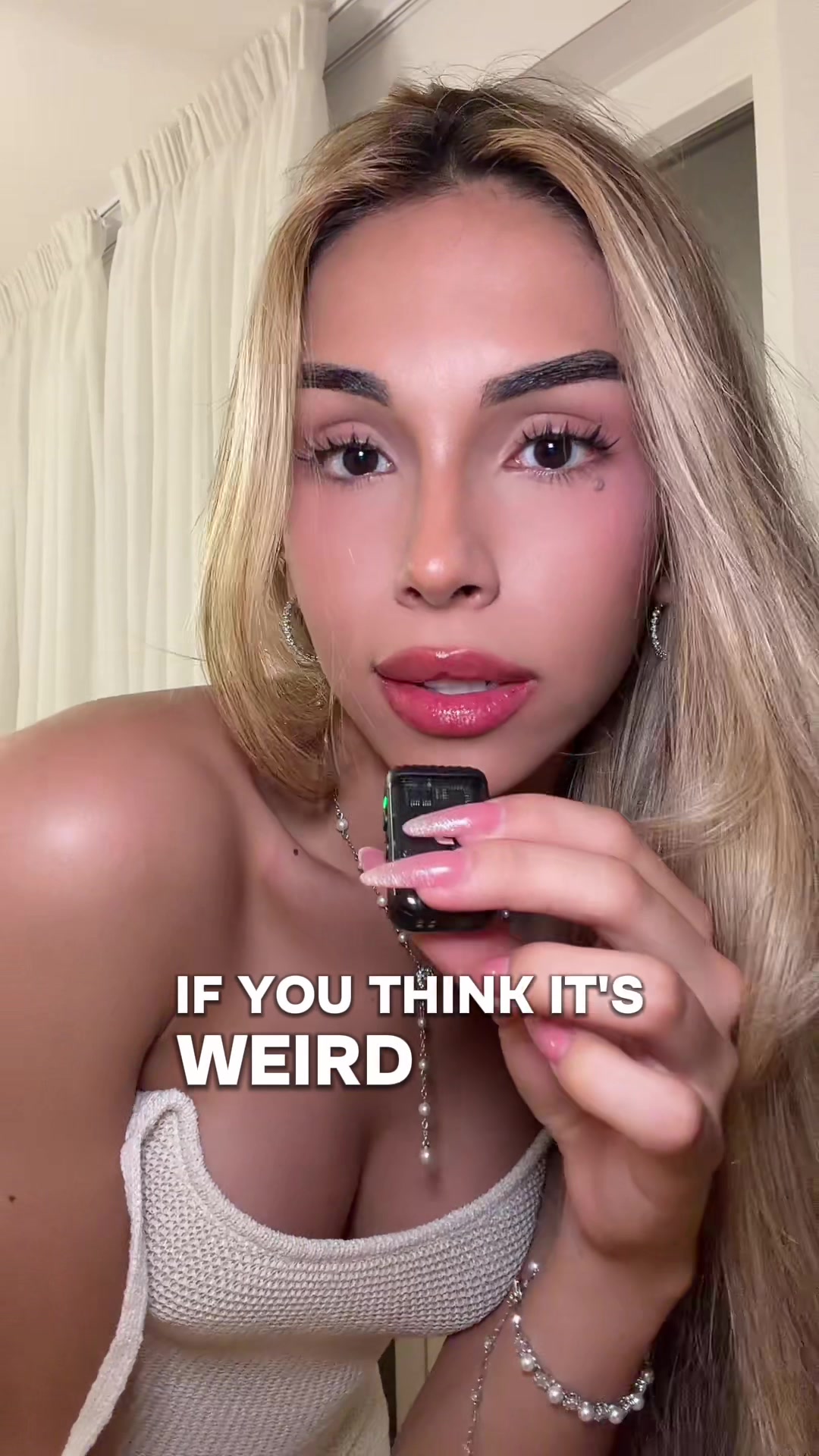 @leilacannno