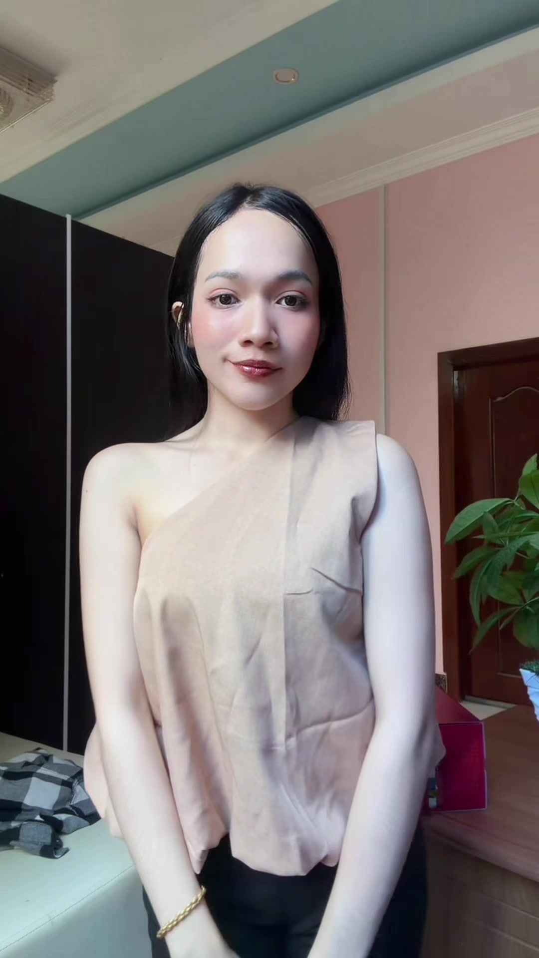 @ចំបុី