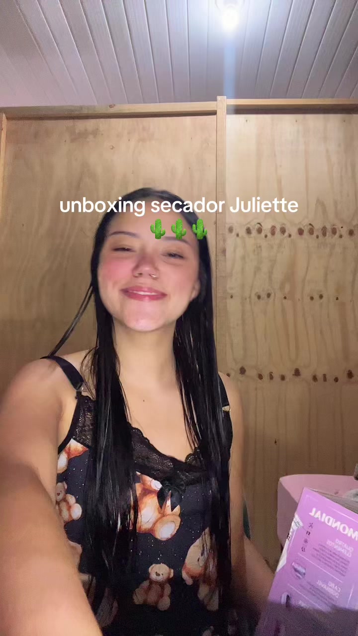 @𝓜𝓐𝓡𝓨 𝓥.