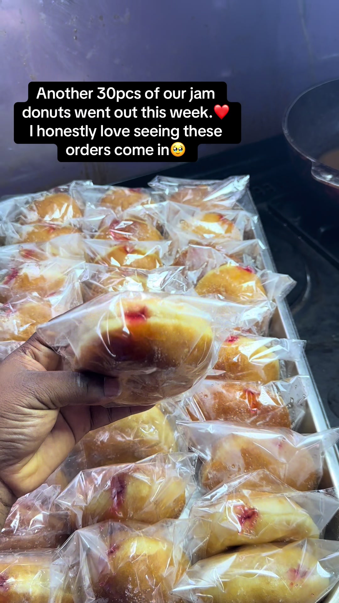 @Tohruks cakes of Ibadan