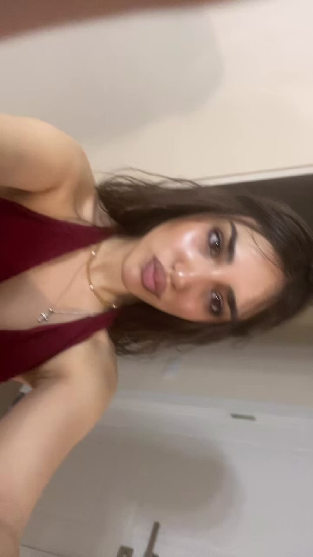 @🦢