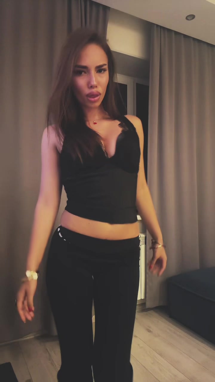 @Sqwet#