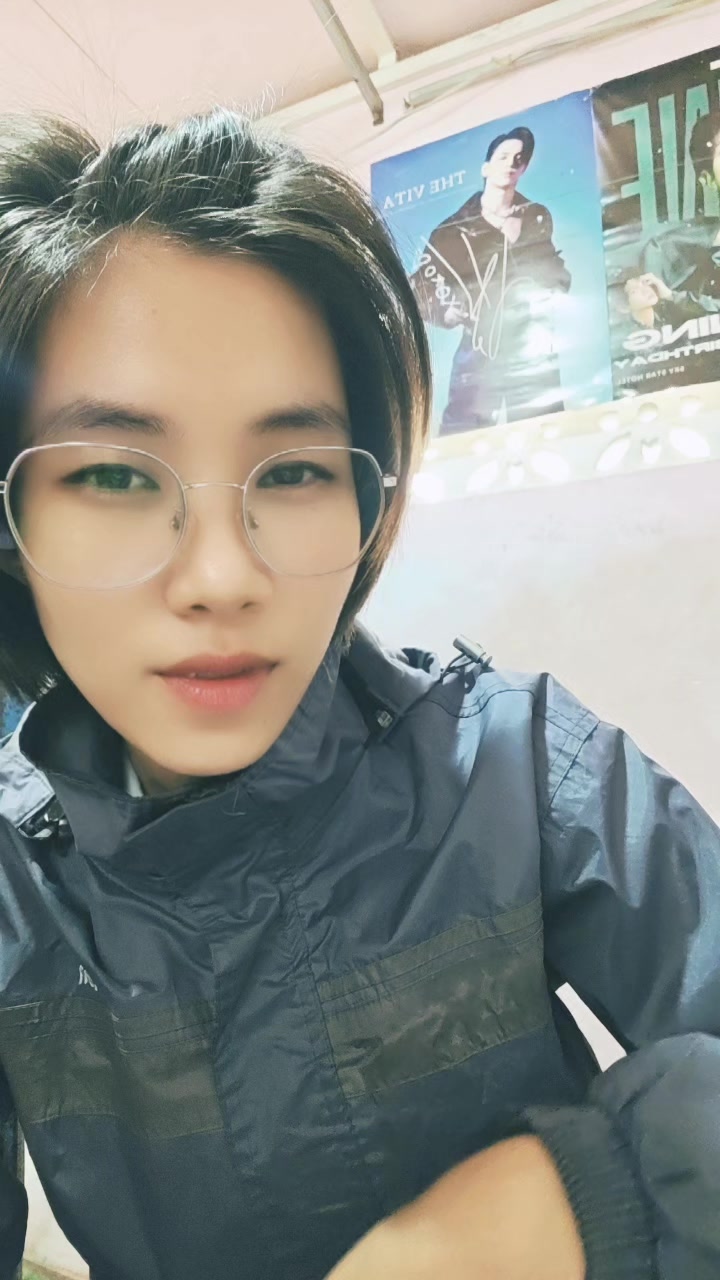 @Hnin Yadanar HYH