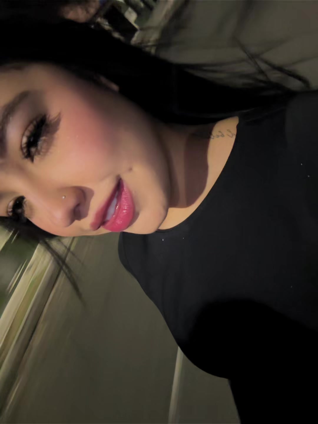 @•𝐿𝒶𝓊🖤