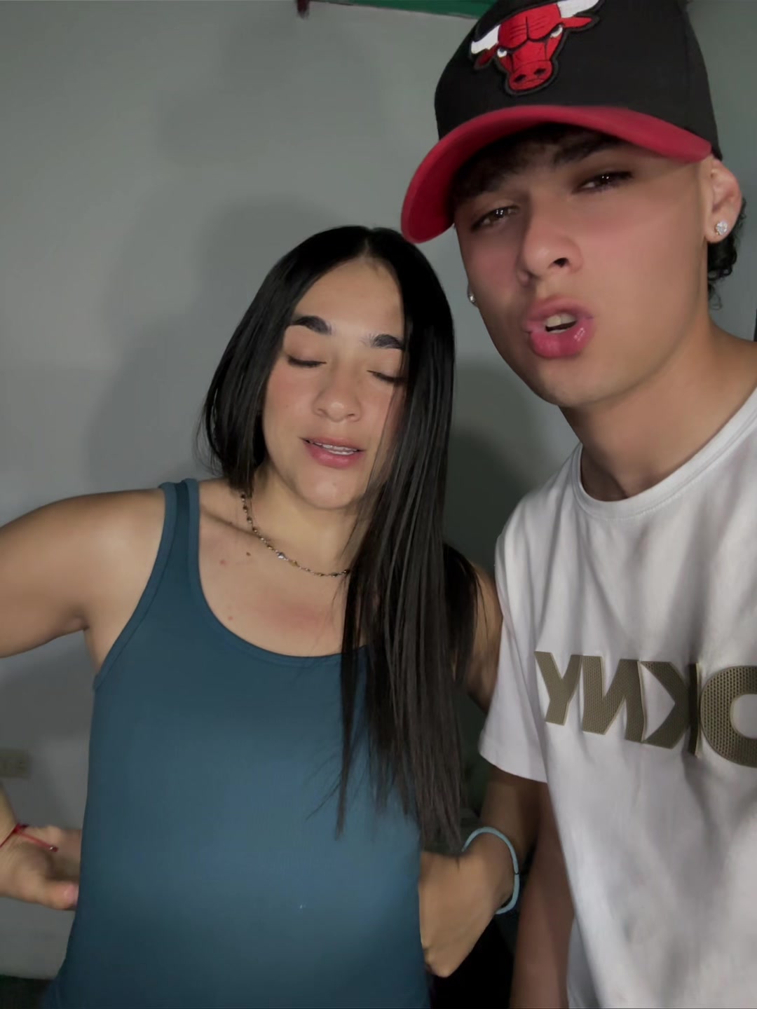 @Joniel🤍