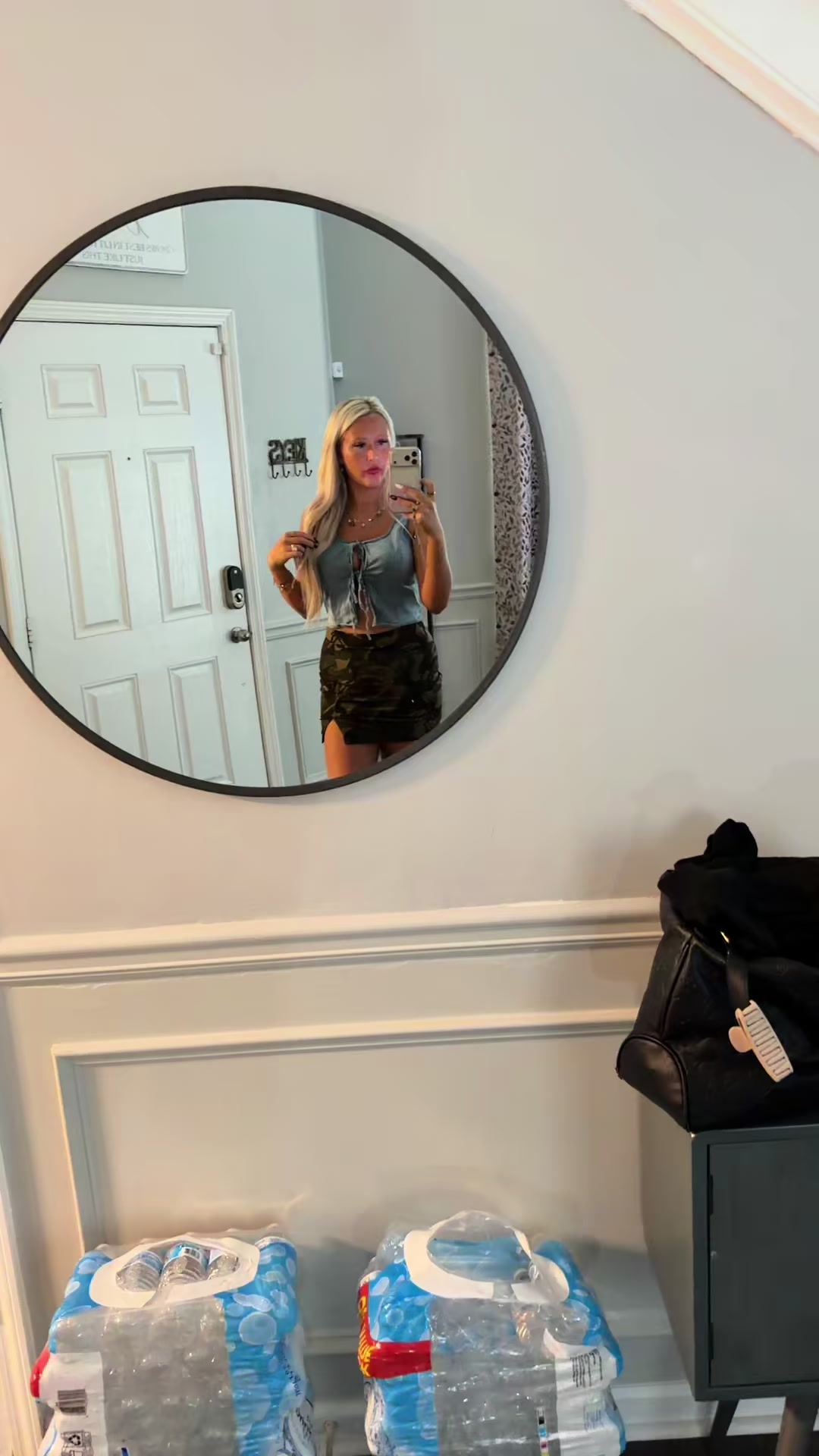 @Christian Nicole ๐