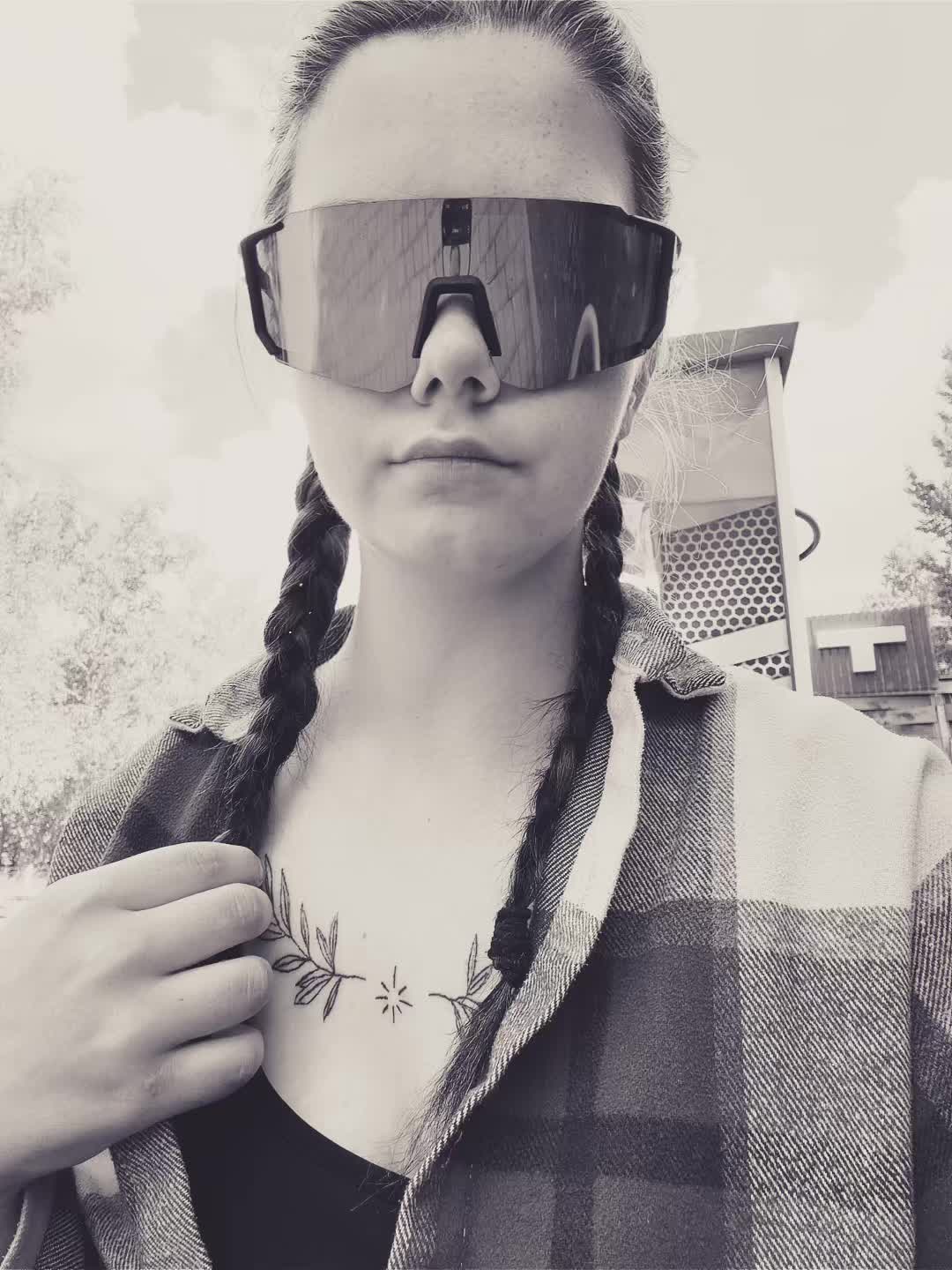 @Дашенька 🩶