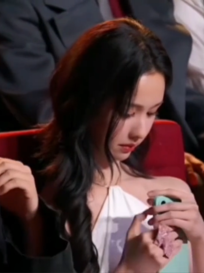 @🔔 của Đ&ocirc; Đ&ocirc;