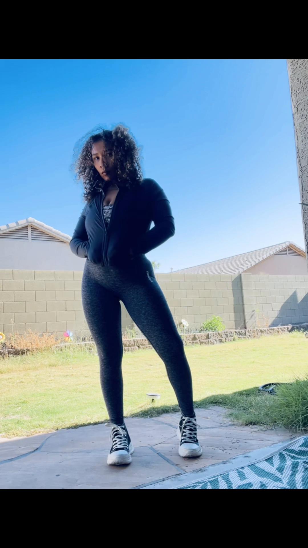 @KitKatt