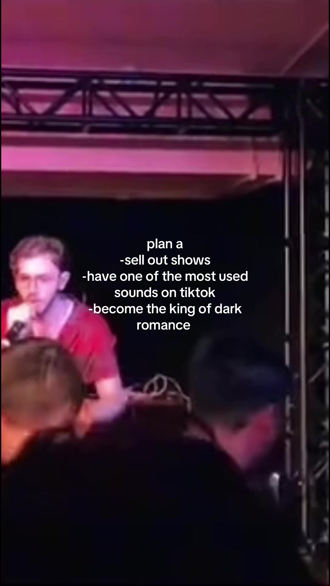 @chrisgreysvault