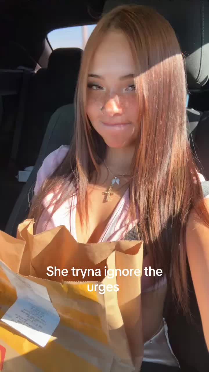 @xvkoxix