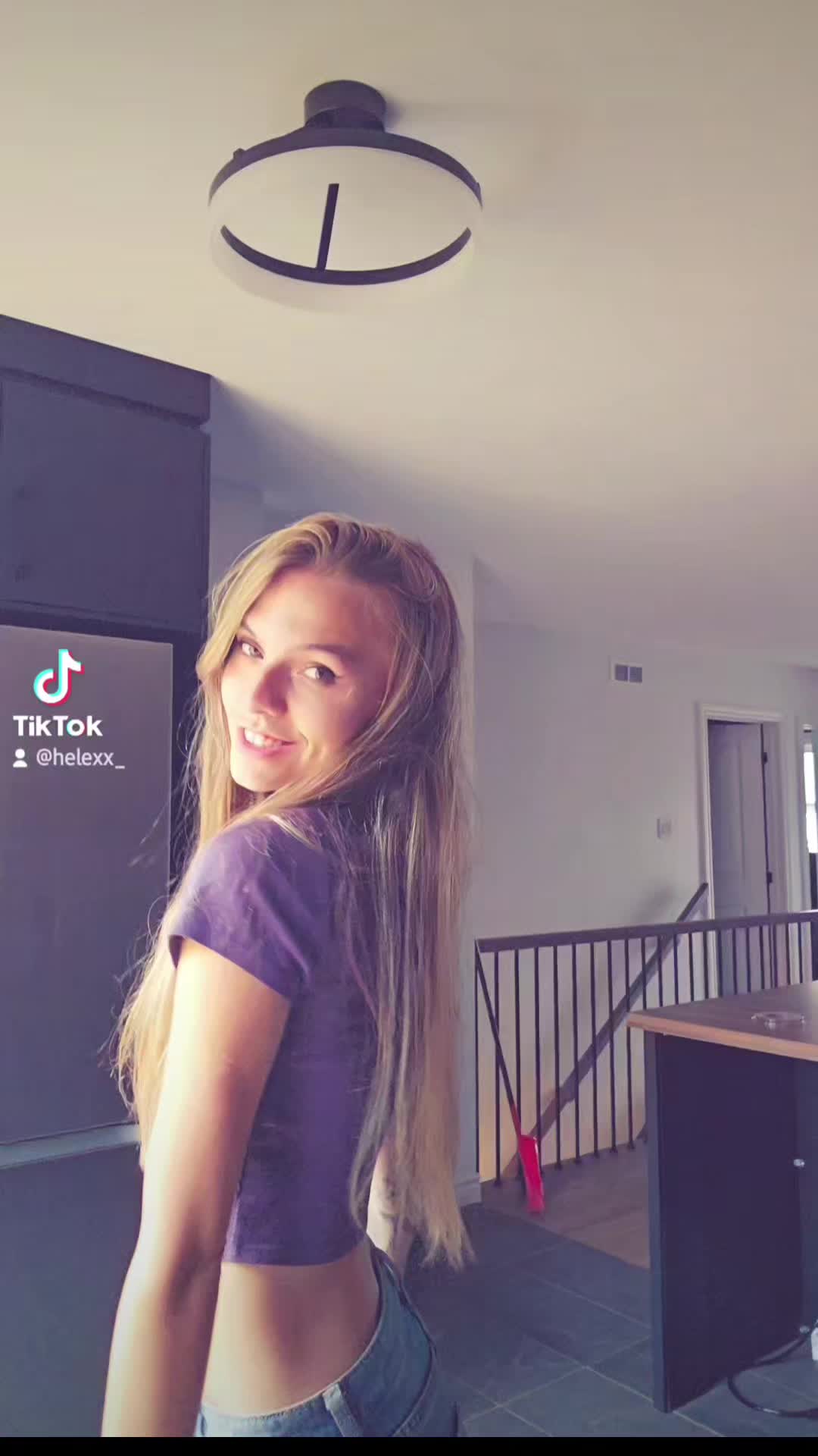 @H&eacute;l&eacute;na🖤