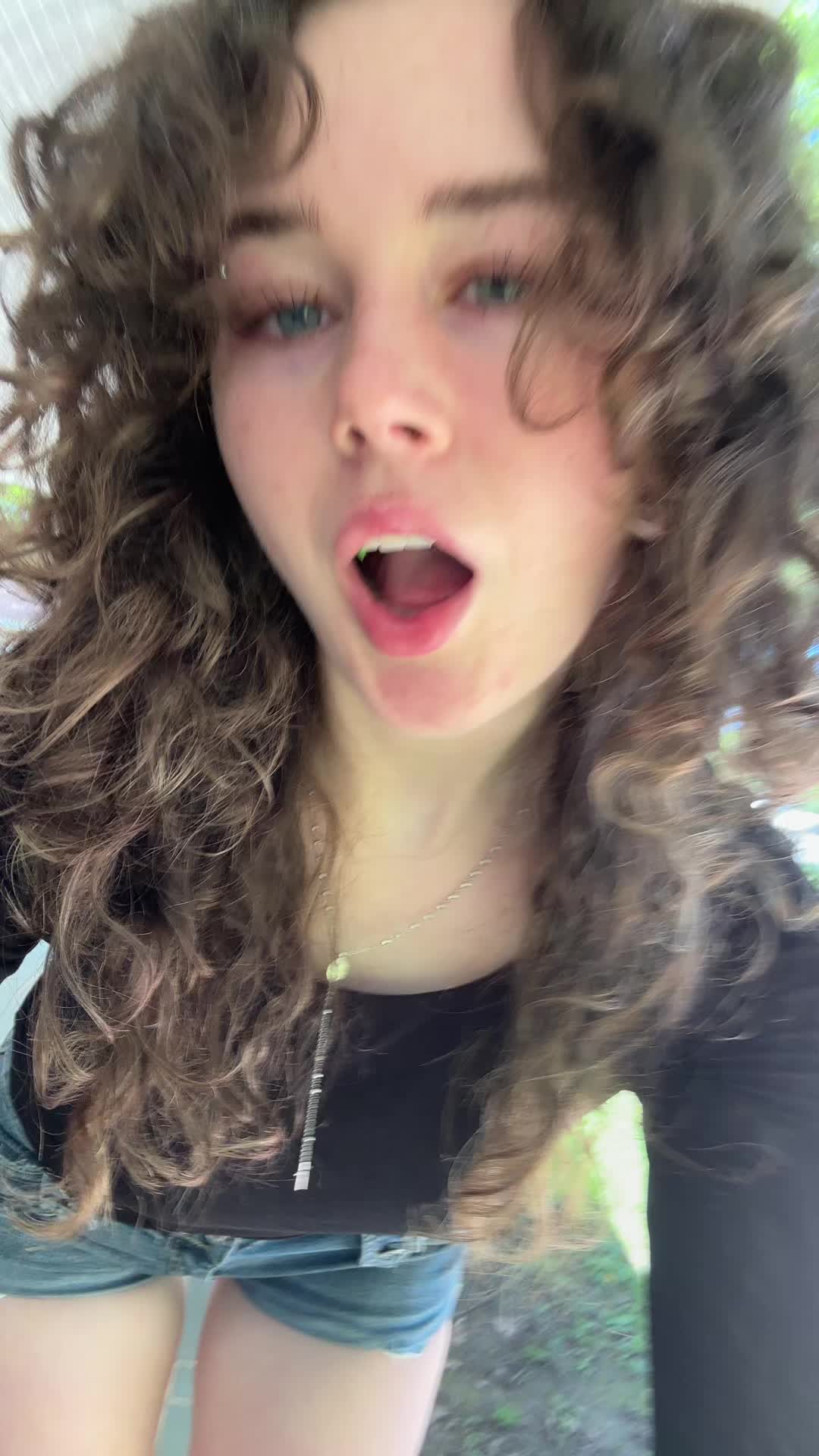 @ava :3