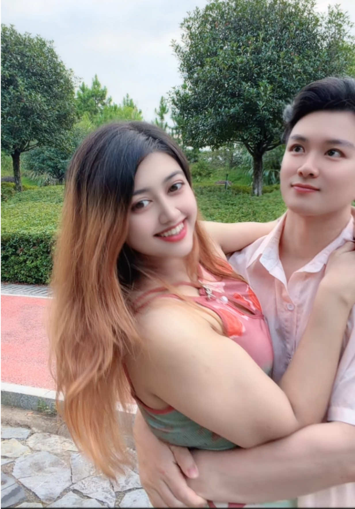 @🇧🇩Reya❤️Zerong🇨🇳