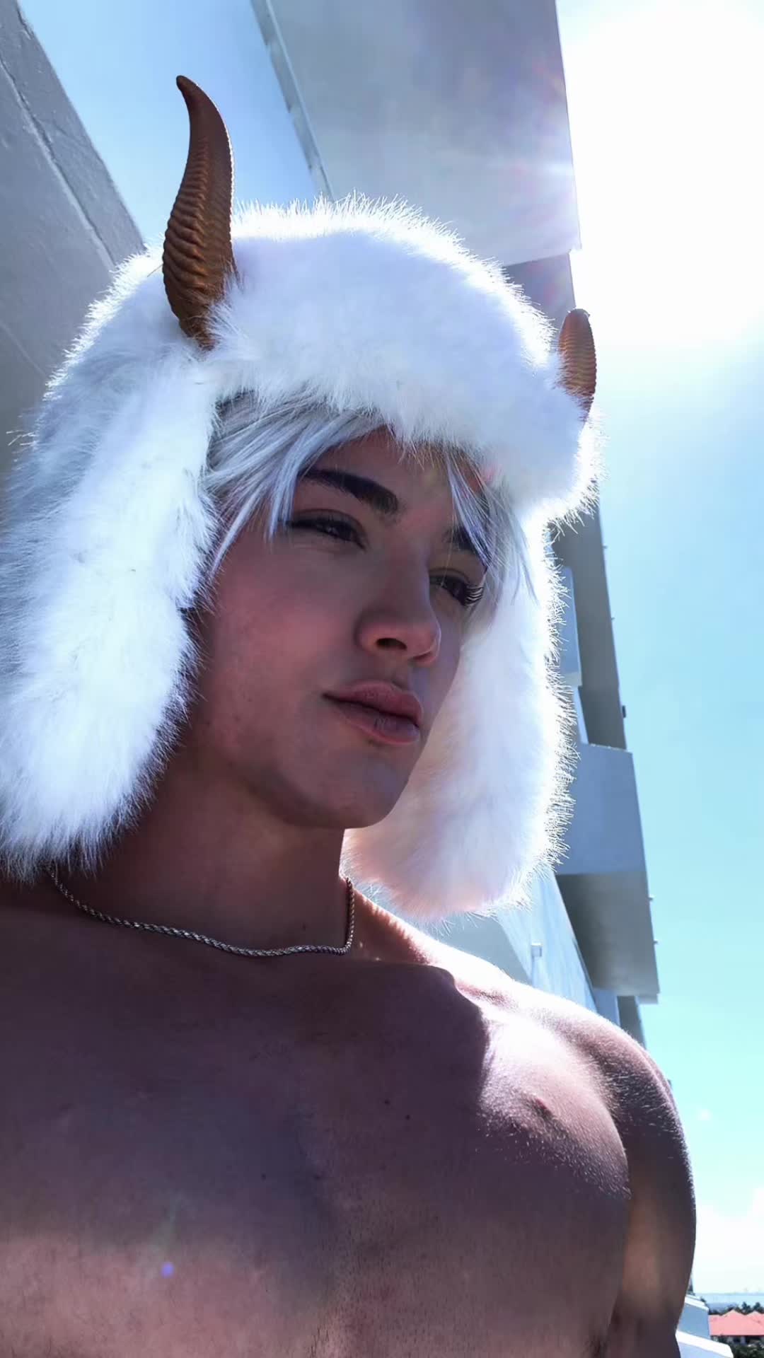 @Lorenzo Alvarez