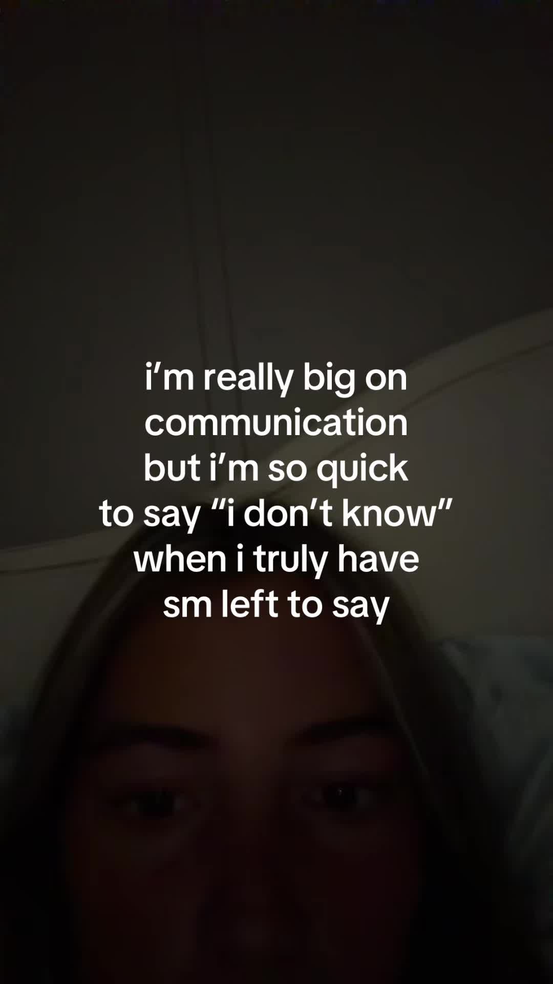 @👩🏽&zwj;🦯👩🏽&zwj;🦯&zwj;➡️