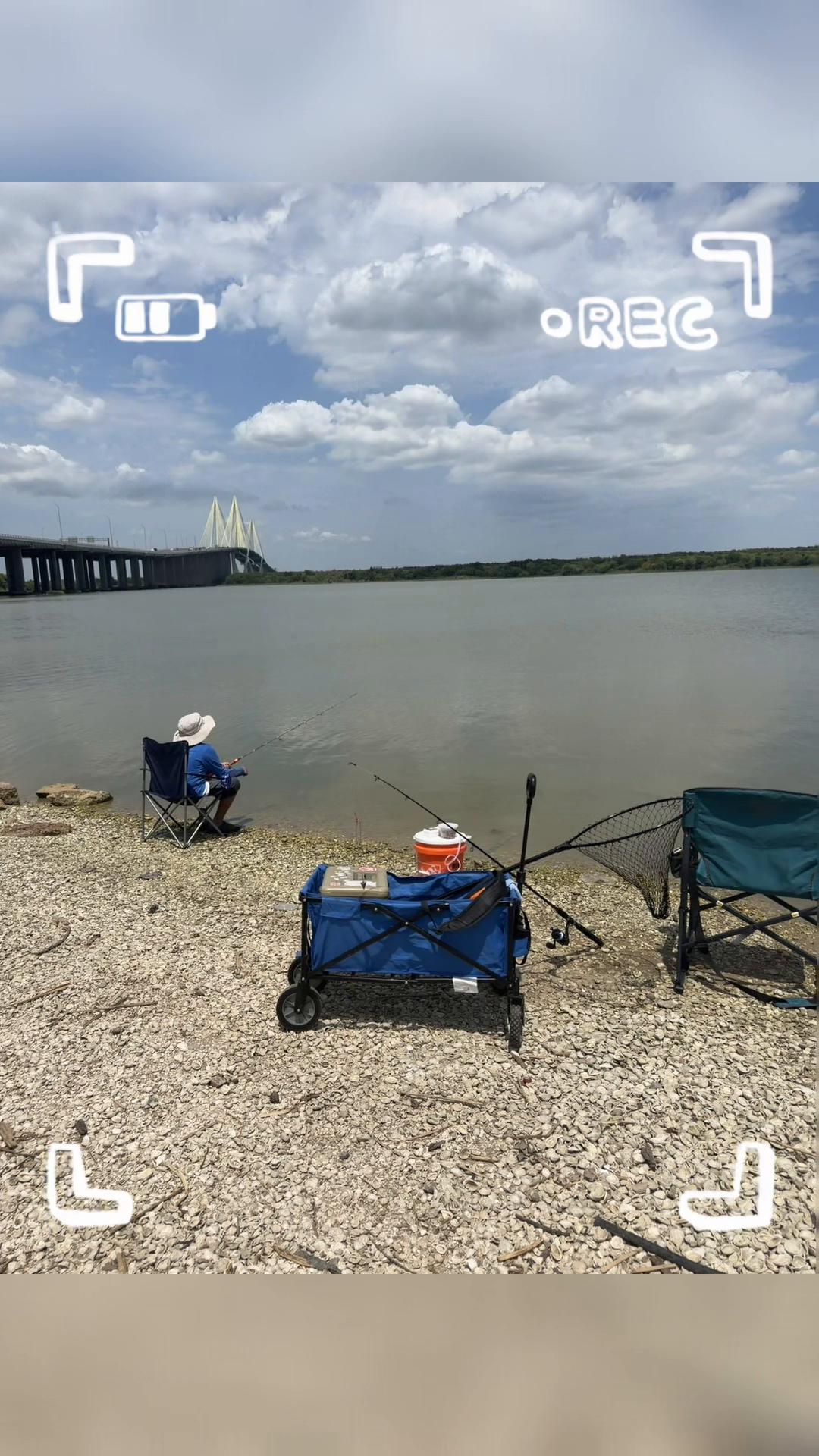 @🎣 Reel Texas with ET