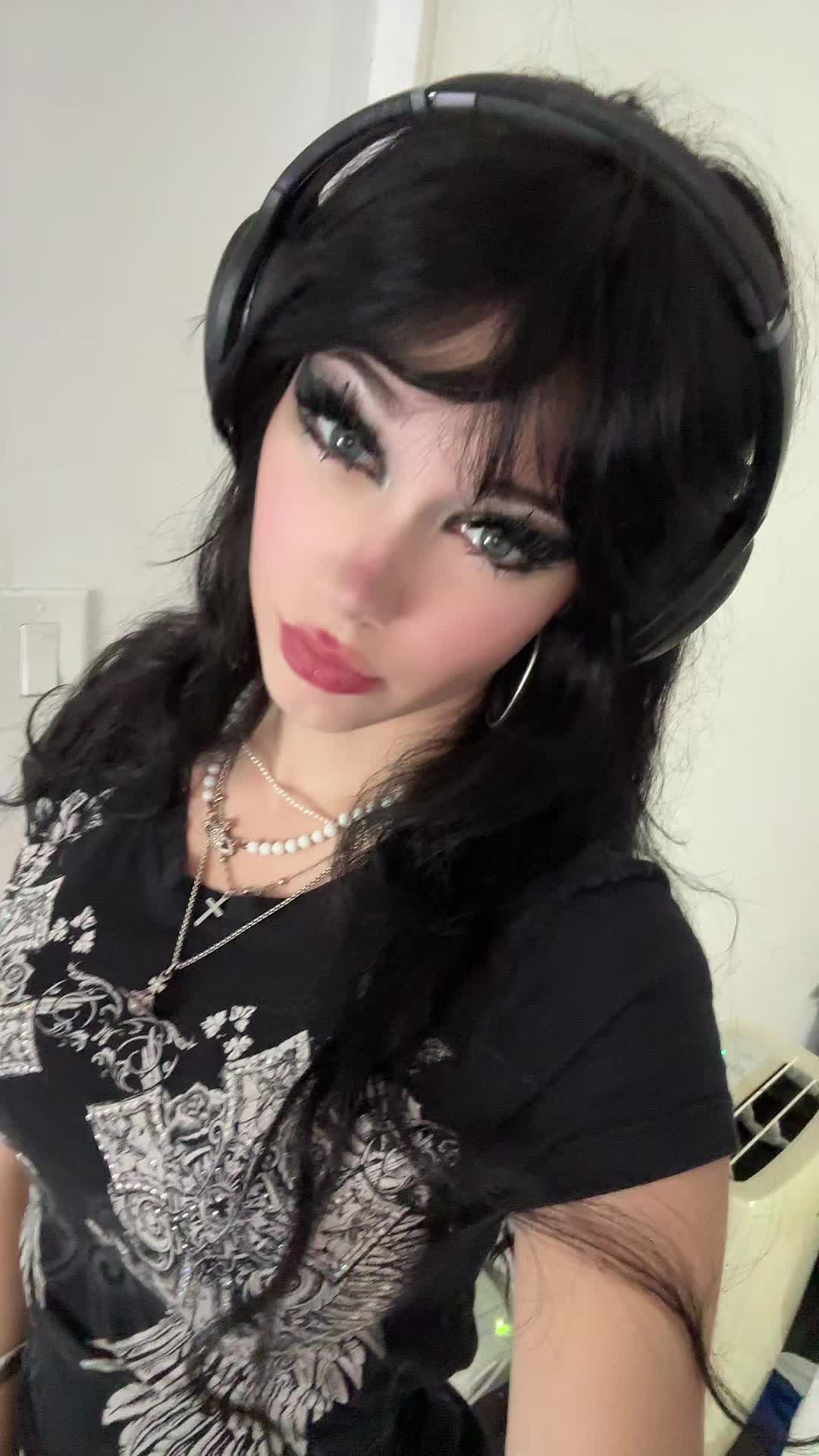 @angxl.sky_
