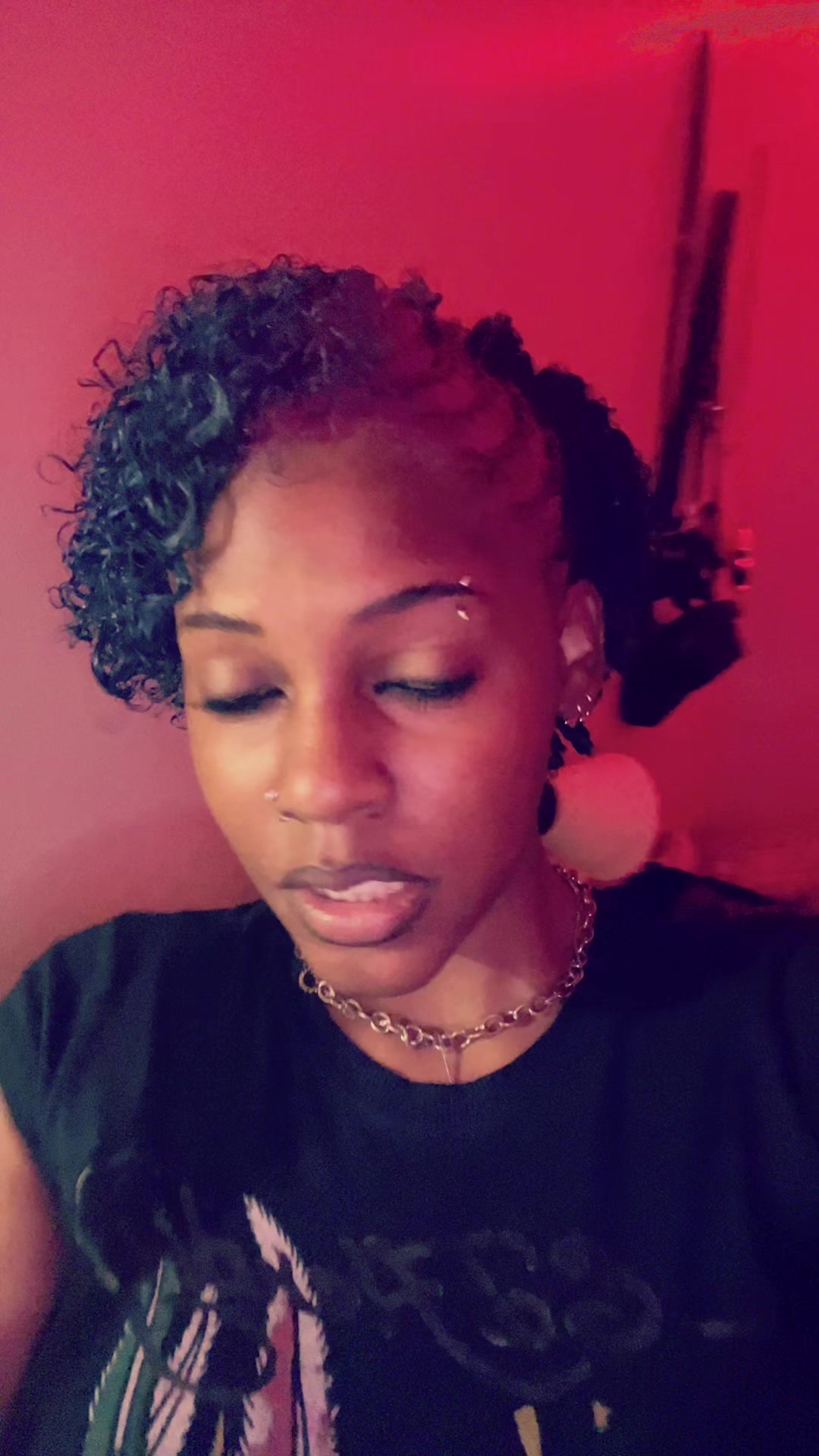 @bluehairedgirl