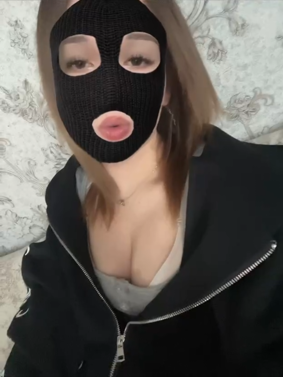 @бледная