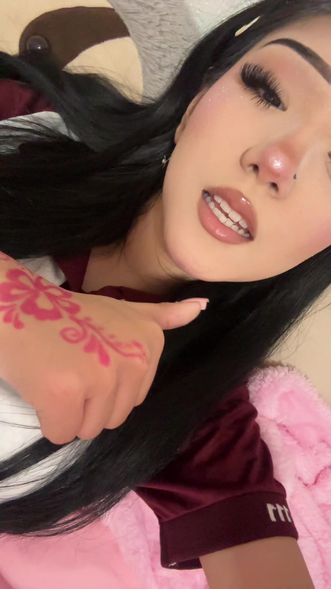 @luuvvyns